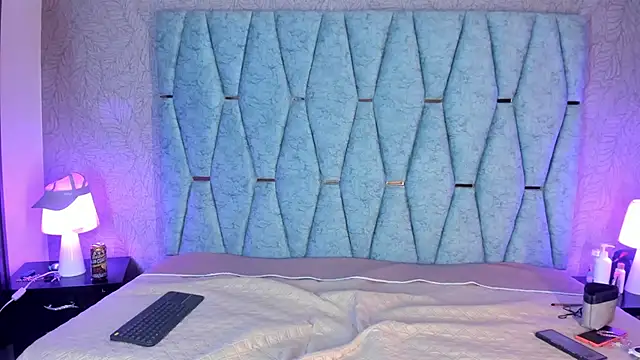 Genesis And Jack  online show from 01.18.26