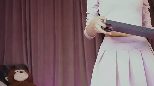 ZariaaVera online show from 04.19.26