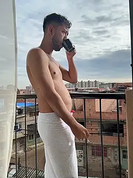 liam bronw online show from 02.02.26