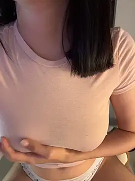 HinaSweet online show from 04.20.26