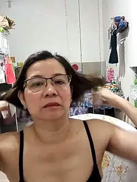 Snapshot of Olivia_74 chatting on 02.13.26 Olivia 74 online show from 02.13.26