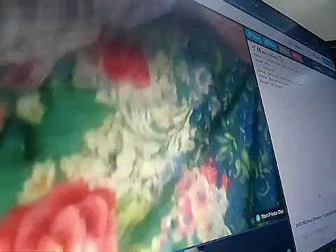 Snapshot of maxi23932 chatting on 05.01.26 maxi23932 online show from 05.01.26