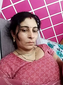 Hot ree85 online show from 03.13.26