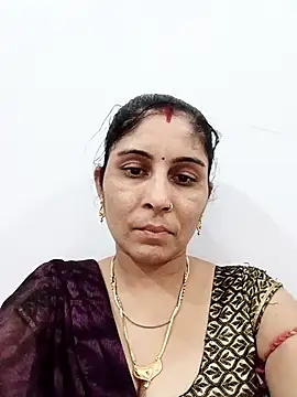 Hot ree85 online show from 04.19.26