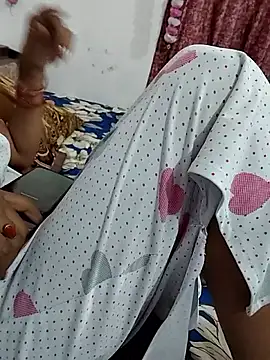 Night-Couple2 online show from 03.07.26