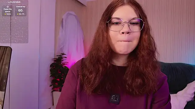 A Lot of Bunny online show from 02.22.26