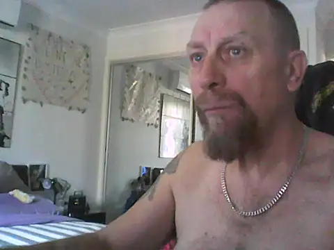 loudandproud online show from 04.18.26