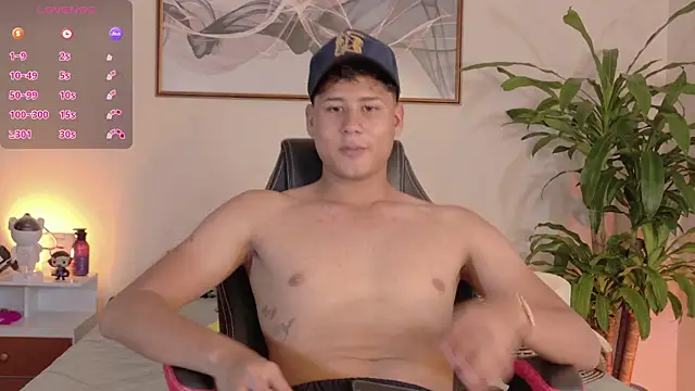 Snapshot of RaidenBoy11 chatting on 03.31.26 RaidenBoy11 online show from 03.31.26