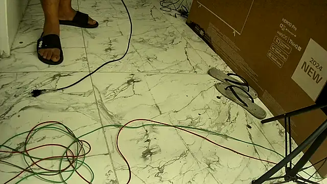 toty0007 online show from 04.13.26