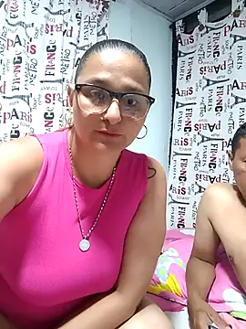 natalliecoopers online show from 04.19.26