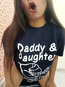 Hot Twinkle online show from 04.11.26