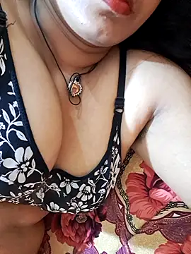 MILFybar online show from 04.28.26