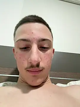 chrisst32 online show from 02.05.26