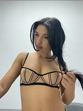 Marialove221 online show from 02.13.26