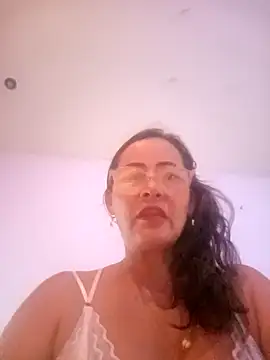 Salome 69 online show from 04.18.26