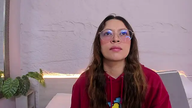 lanna 18  online show from 04.10.26