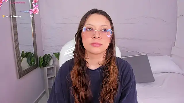 lanna 18  online show from 05.21.26