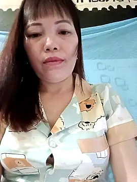 Snapshot of Sana-vn chatting on 04.26.26 Sana-vn online show from 04.26.26