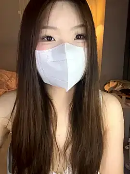 Snapshot of _xiaoxinxin_ chatting on 06.17.26 xiaoxinxin online show from 06.17.26