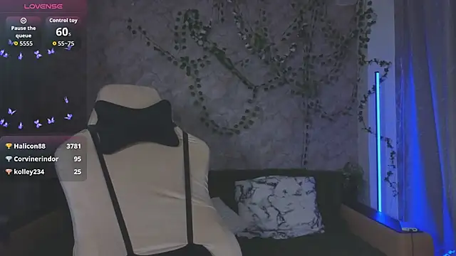 Necucubi02 online show from 04.17.26