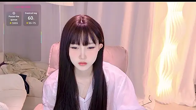 YE Zi  online show from 01.16.26