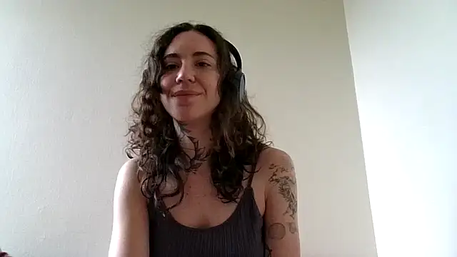 Dirty Pink online show from 03.06.26