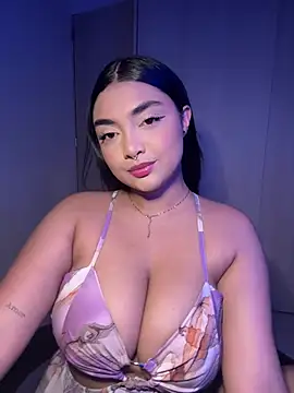 SASHASTRADA  online show from 04.12.26