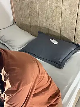 Snapshot of JessyRay_ chatting on 02.09.26 JessyRay online show from 02.09.26