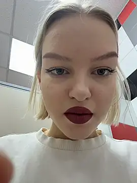 AshleyMur online show from 02.18.26