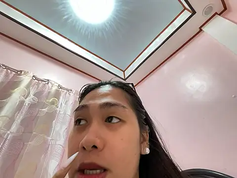 Mira Janee online show from 01.13.26