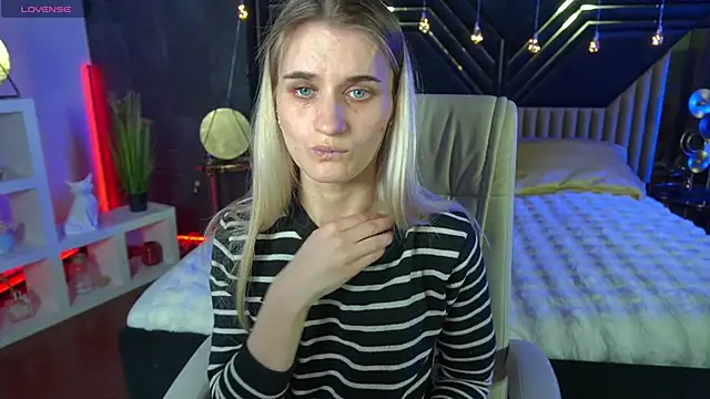 DiamondNina online show from 03.23.26