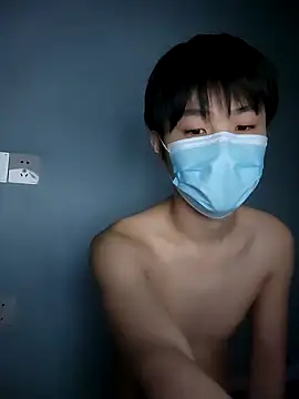 Snapshot of tinKKKKKKL chatting on 02.06.26 tinKKKKKKL online show from 02.06.26