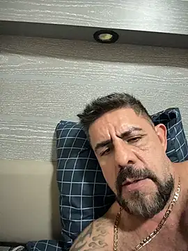 wolfbucker online show from 03.27.26