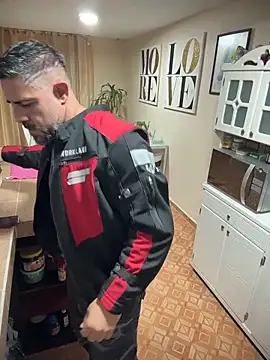 wolfbucker online show from 04.21.26