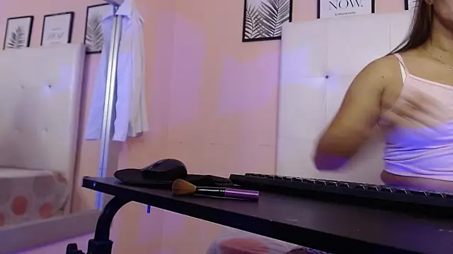 baby bonny  online show from 01.12.26