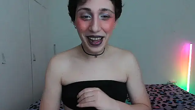 HoneyValentine online show from 02.23.26