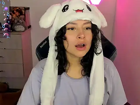 emillyaqua online show from 02.26.26