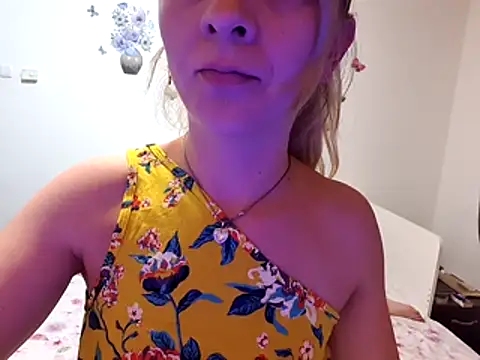 AnastasiaMax online show from 01.08.26