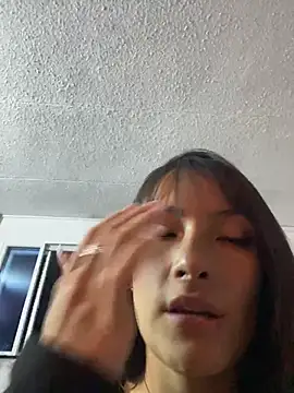 Michelle ec online show from 04.10.26