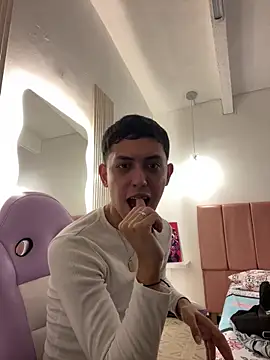 Iamcami  online show from 02.23.26