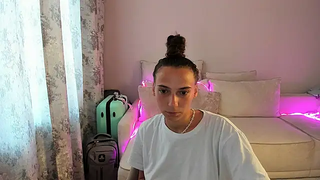 AnnaMized online show from 03.30.26