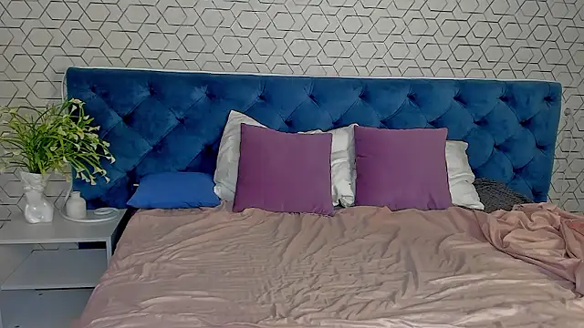 desiree doll online show from 01.17.26