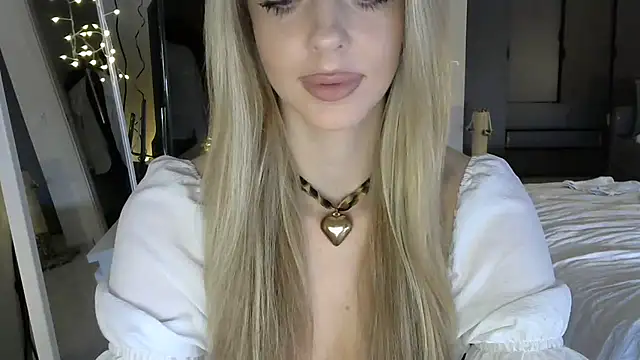 Snapshot of LizaSweetyq chatting on 02.09.26 LizaSweetyq online show from 02.09.26