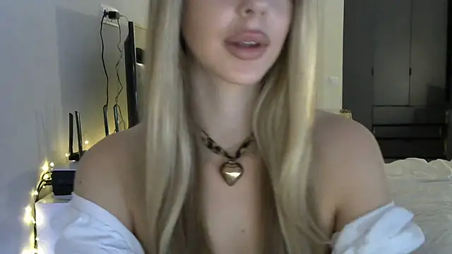 Snapshot of LizaSweetyq chatting on 02.28.26 LizaSweetyq online show from 02.28.26