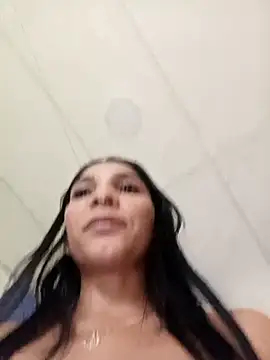 Snapshot of chikivivi- chatting on 06.17.26 chikivivi- online show from 06.17.26