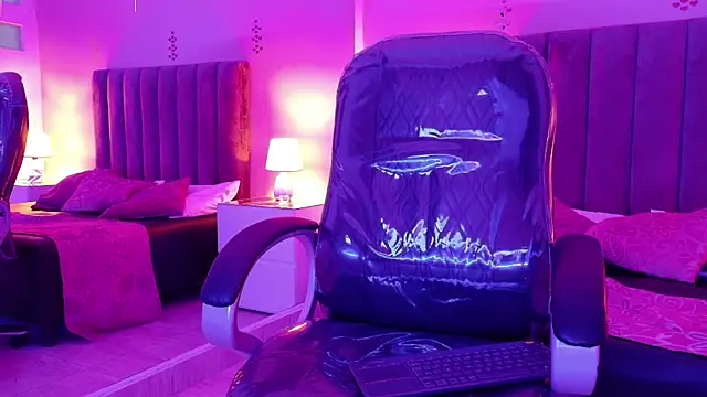 Novaaa Shayy online show from 03.06.26