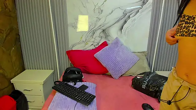 miarose 69 online show from 04.15.26