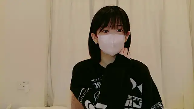 Snapshot of yuruchan_ chatting on 02.05.26 yuruchan online show from 02.05.26