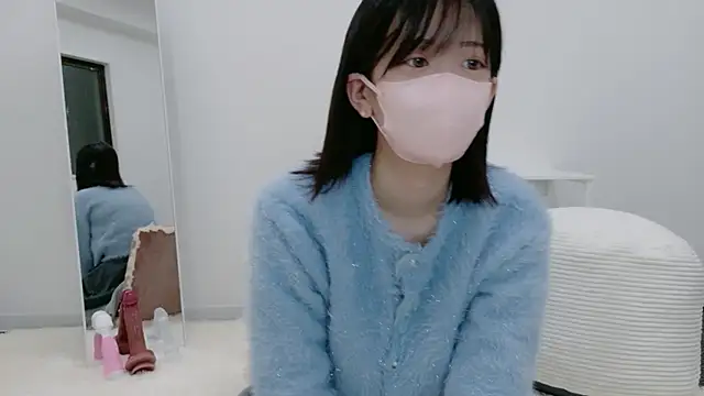 Snapshot of yuruchan_ chatting on 03.06.26 yuruchan online show from 03.06.26