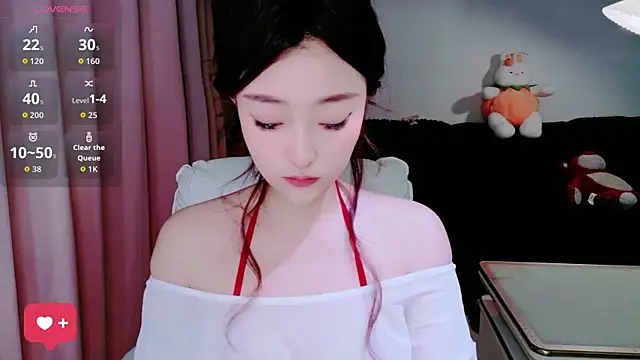 Snapshot of sufei1 chatting on 04.14.26 sufei1 online show from 04.14.26